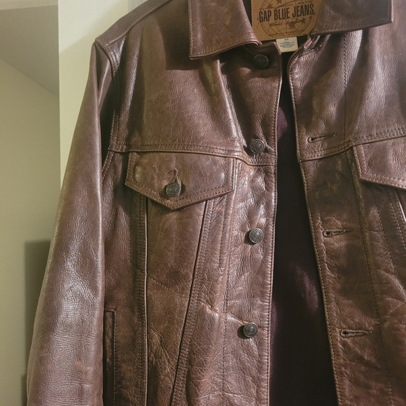 Jacket - Picture 8 of 8